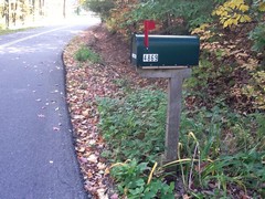 A picture of my friend's mailbox